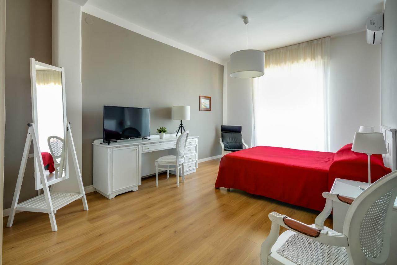 Culture Residence Consalvo Otto Naples Exterior photo